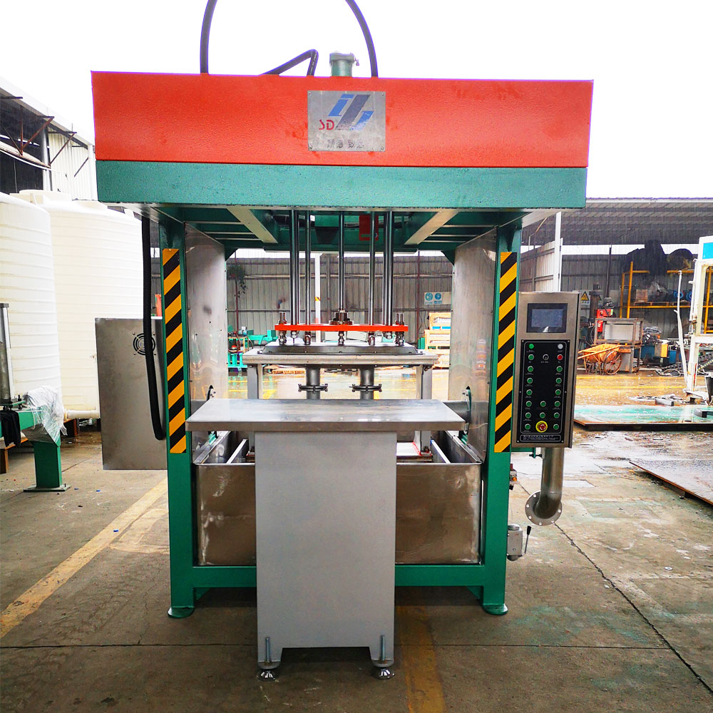 Automatic turnover type forming machine (wet pressing)