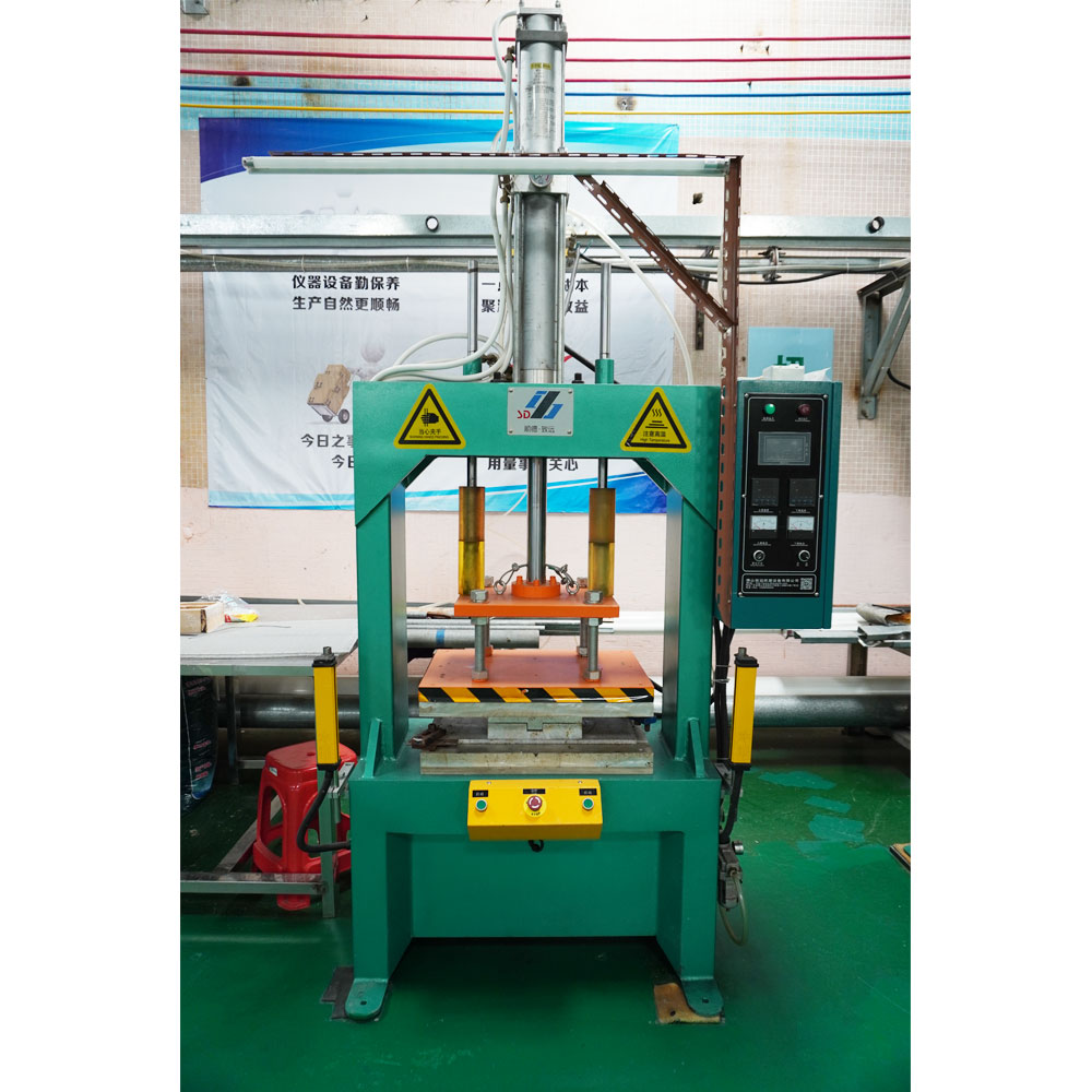 Gantry type pneumatic hot press