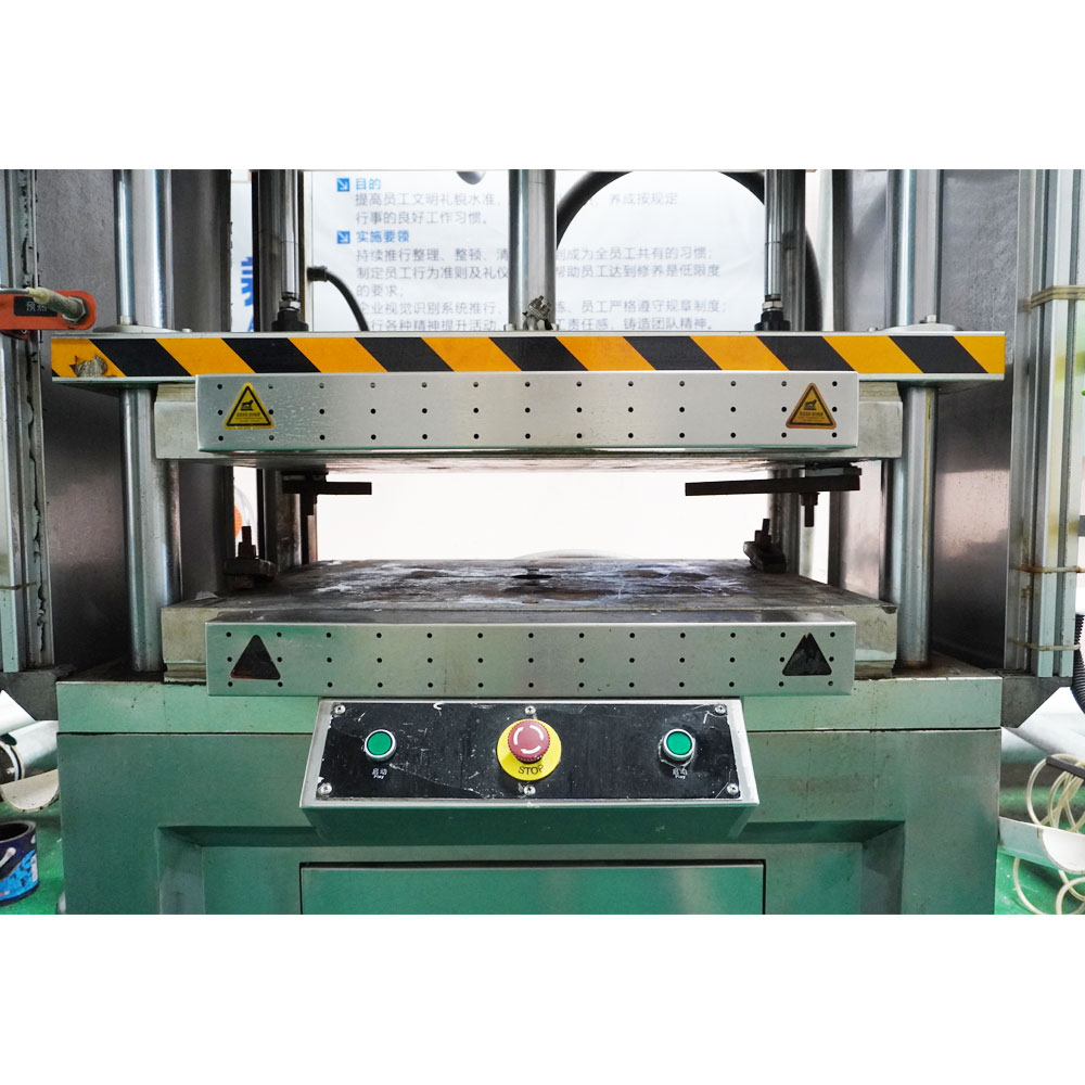 Four column pneumatic hot press