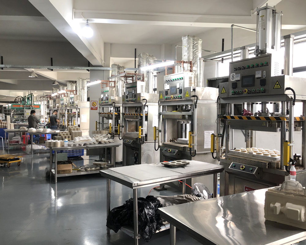 Hot pressing area workshop in factory