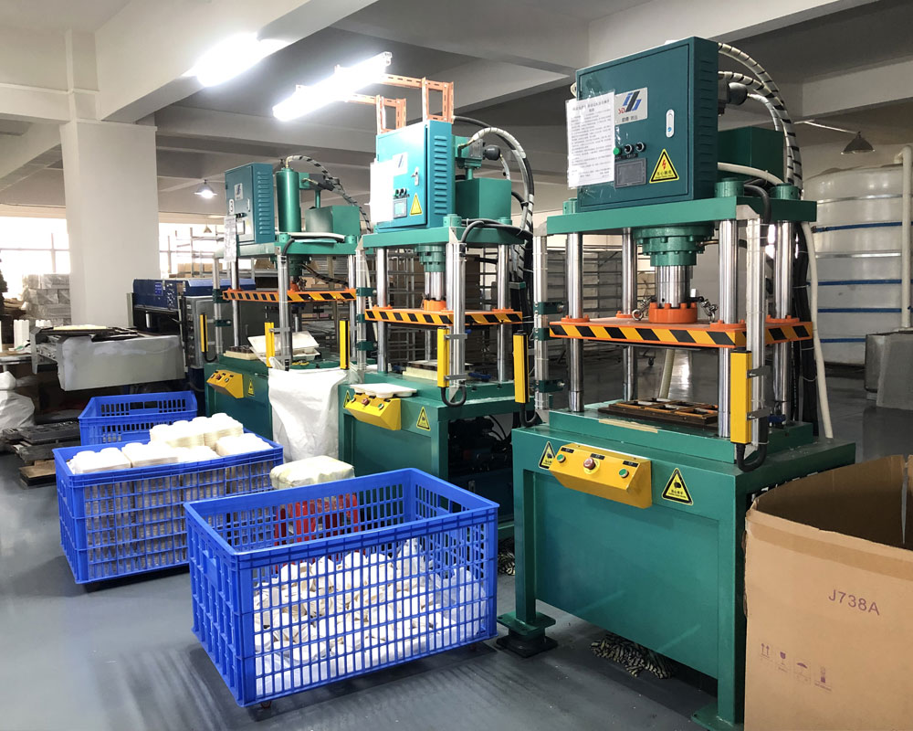 Edge cutting workshop in Junan factory