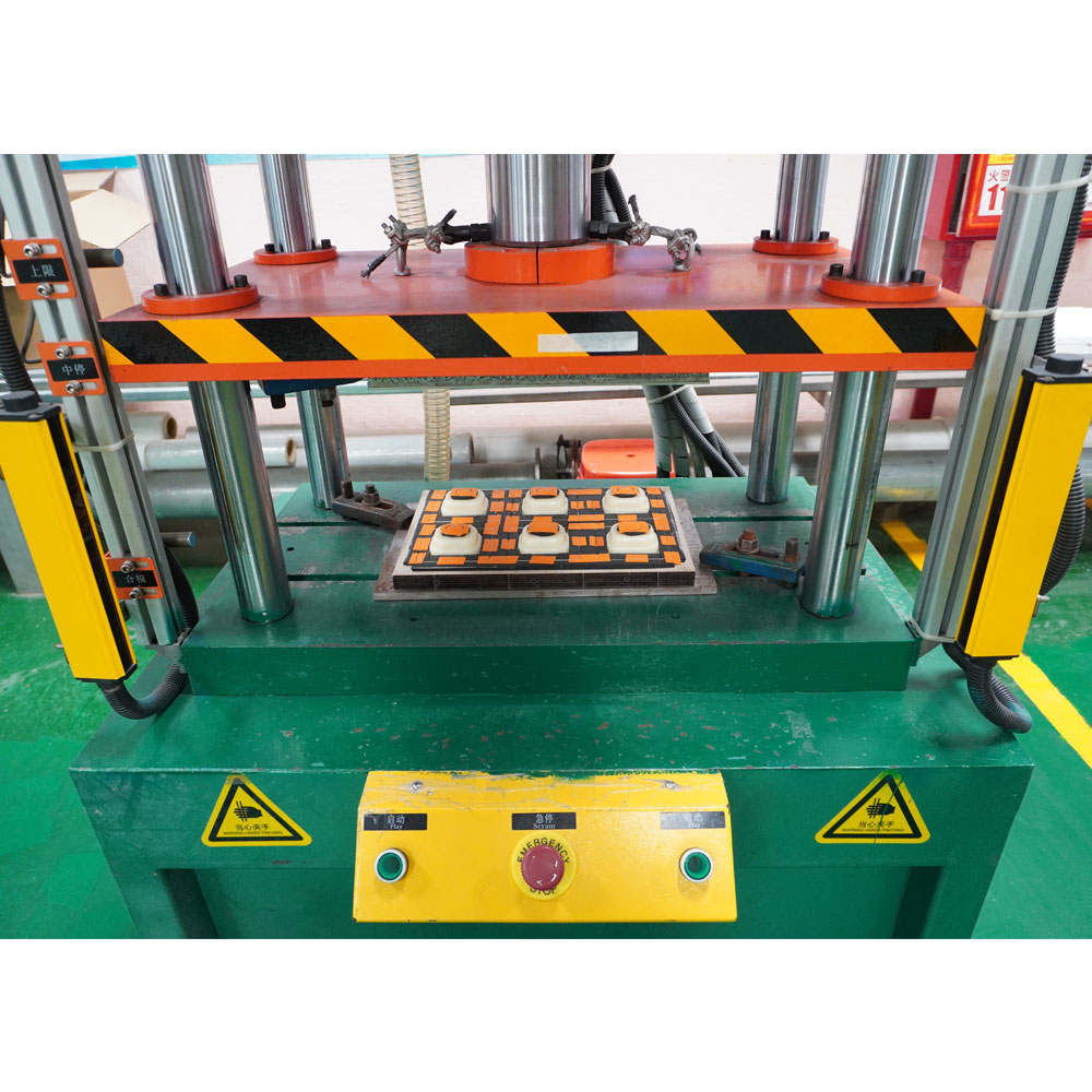 Four-column hydraulic trimming machine