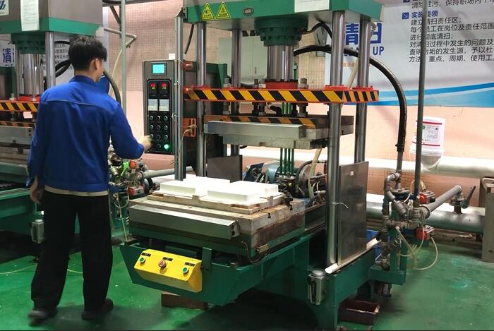 Removable Hydraulic Hot Press Operation Demonstration