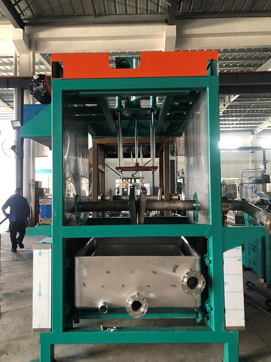 What are all the advantages of pulp molding equipment?